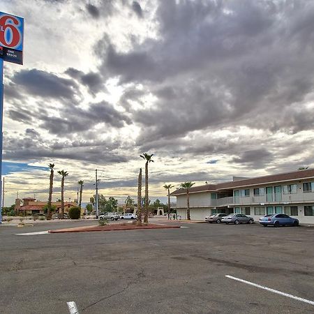 Budgetel Inn & Suites Γιούμα Εξωτερικό φωτογραφία
