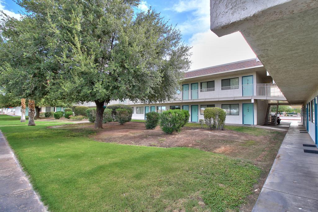 Budgetel Inn & Suites Γιούμα Εξωτερικό φωτογραφία